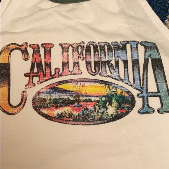 California Tank - Picture 3 of 3